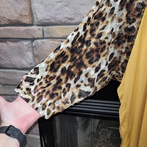 Cali USA colorblock raglan style tunic blouse Size 1X - Picture 8 of 10